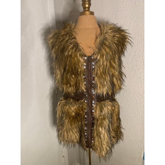 Ashley Stewart Plus Size Faux Fur Jeweled Zip Vest 14/16 Mobwife Castlecore Punk - Picture 1 of 10
